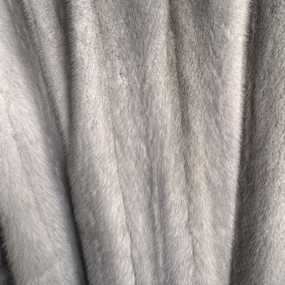 Vintage Nicholas Ungar EMBA Mink Coat - Excellent Condition - Picture 5 of 6